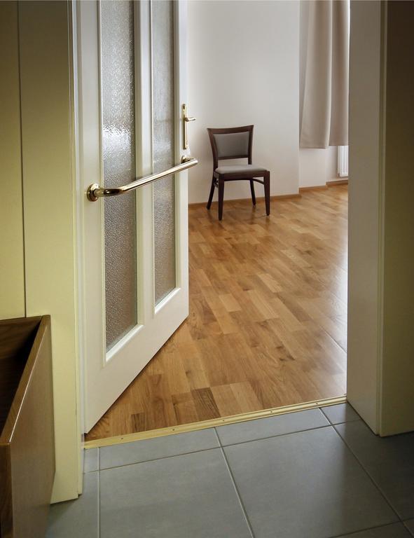 Hotel Pod Zelenym Dubem Bohumín Habitación foto